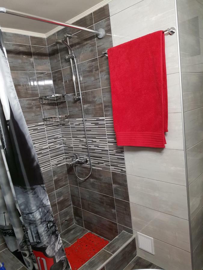 Betty'S Central Apartment 亚历山德鲁波利斯 外观 照片